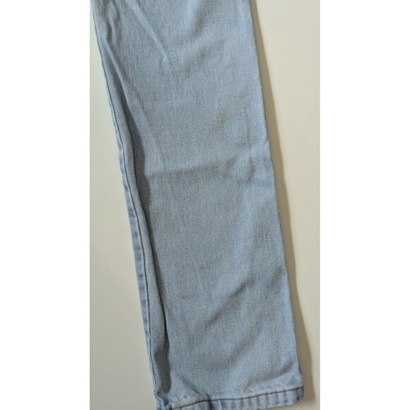 Wrangler Women's Iconic Cowboy Cut JeanLight Wash Size 7 x 36 - Picture 8 of 13